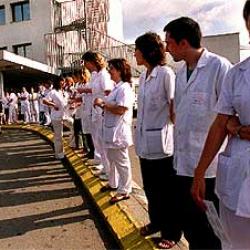 Dominican Doctors on Fourth 2008 Strike