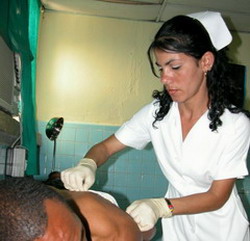 Cuban nurses: assistants yesterday, professionals today