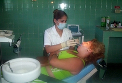Cuba Favors Buccal Health
