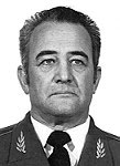 New Defense Minister in Cuba: General Julio Casas Regueiro.