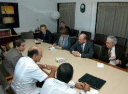 Cuban Vice President Carlos Lage Welcomed a Delegation of a European Socialist Parliamentary Group