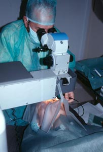 Cuban ophthalmologists have treated more than 94.000 Paraguayans since October 2005
